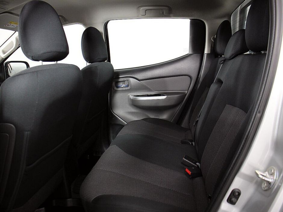 Mitsubishi L200 2.4 АКПП, 2017, 81 000 км фото 9