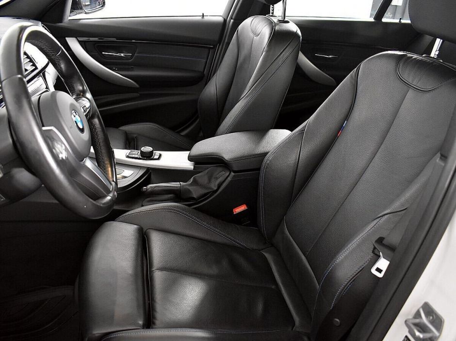 BMW 3 серии 2.0 АКПП, 2018, 61 000 км фото 3