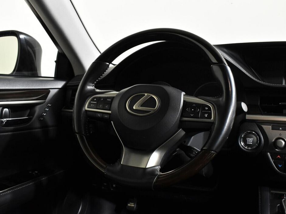 Lexus ES 2.5 АКПП, 2017, 80 000 км фото 7