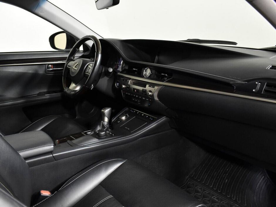 Lexus ES 2.5 АКПП, 2017, 80 000 км фото 9