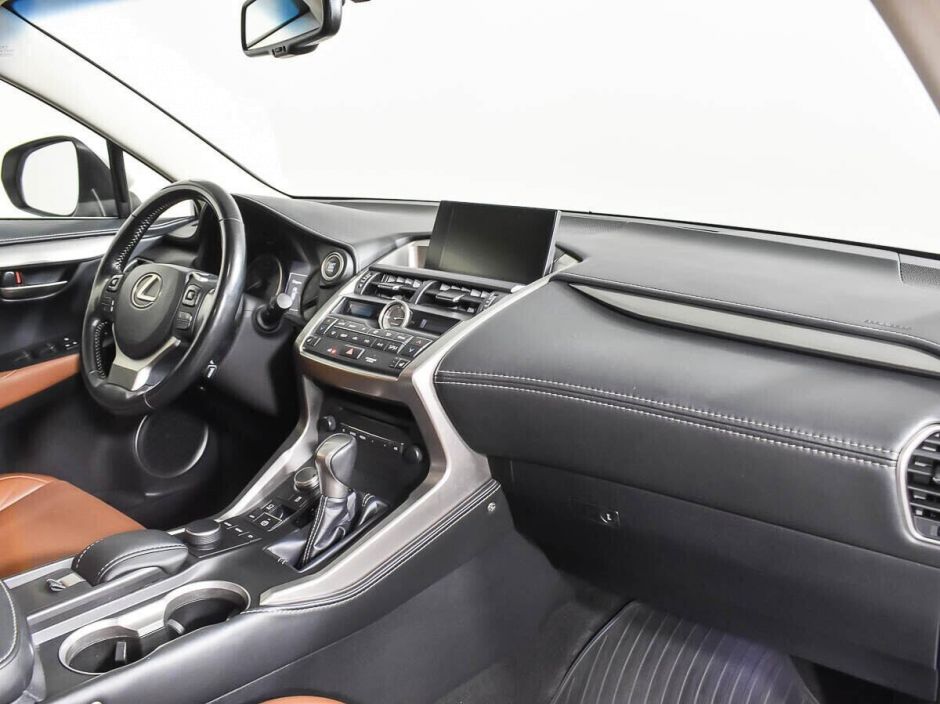 Lexus NX 2.0 CVT, 2015, 95 000 км фото 9