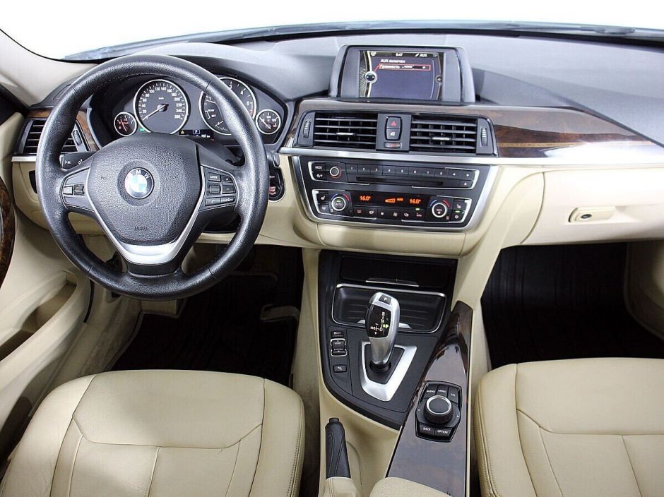 BMW 3 серии 2.0 АКПП, 2012, 139 000 км фото 6