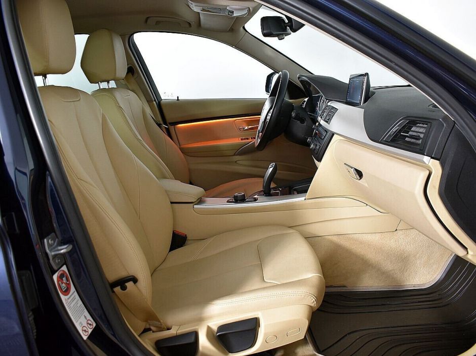 BMW 3 серии 1.6 АКПП, 2014, 120 000 км фото 9