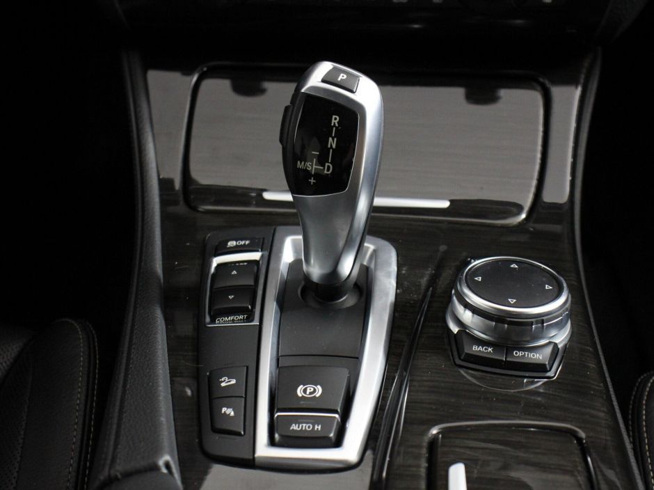 BMW 5 серии 2.0 АКПП, 2016, 83 000 км фото 8