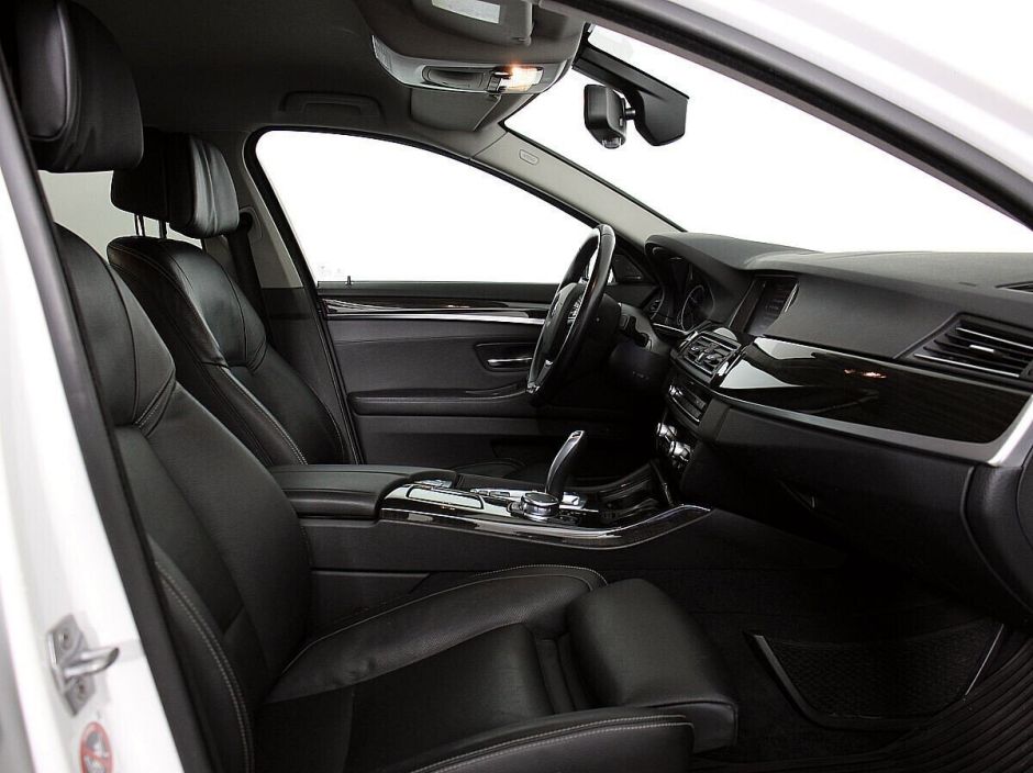 BMW 5 серии 2.0 АКПП, 2016, 86 000 км фото 7