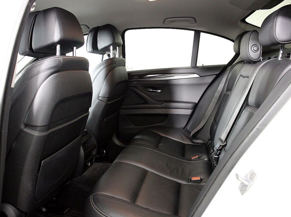 BMW 5 серии 2.0 АКПП, 2016, 86 000 км фото 9