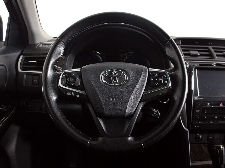 Toyota Camry 2.5 АКПП, 2017, 72 000 км фото 6