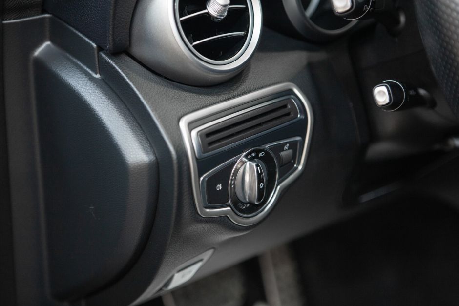 Mercedes-Benz C-Класс 1.6 АКПП, 2015, 120 051 км фото 8