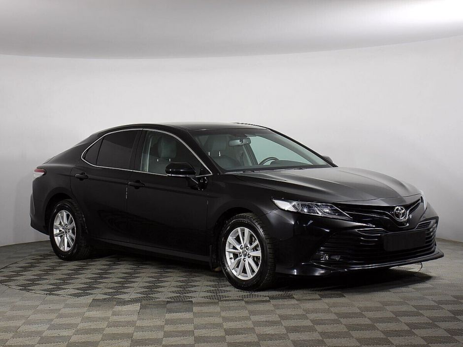 Toyota Camry 2.0 АКПП, 2018, 65 000 км фото 3