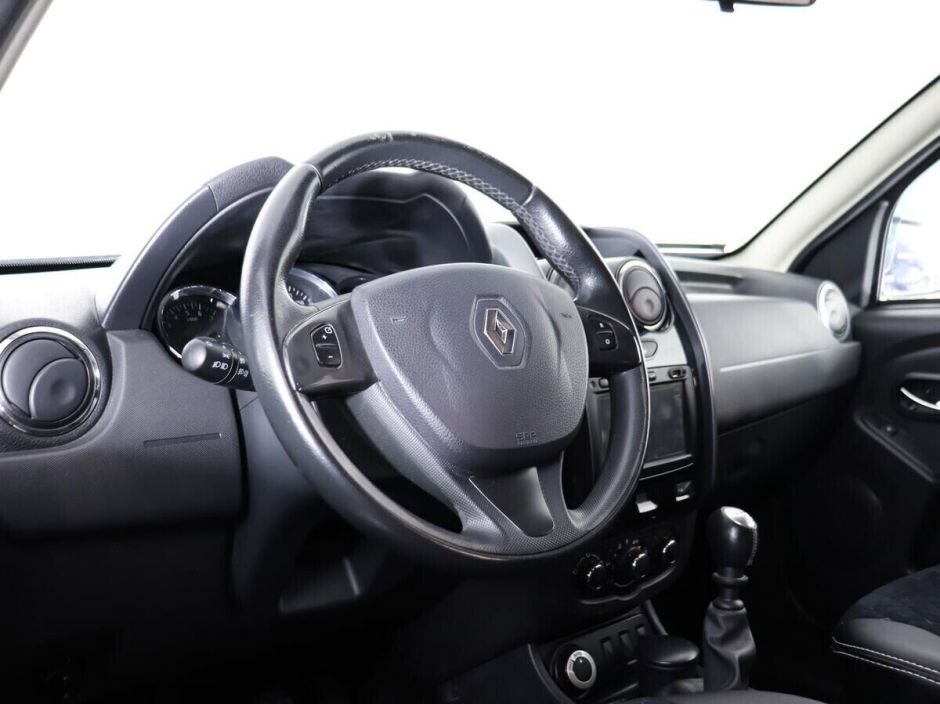 Renault Duster 1.5 МКПП, 2018, 63 000 км фото 5