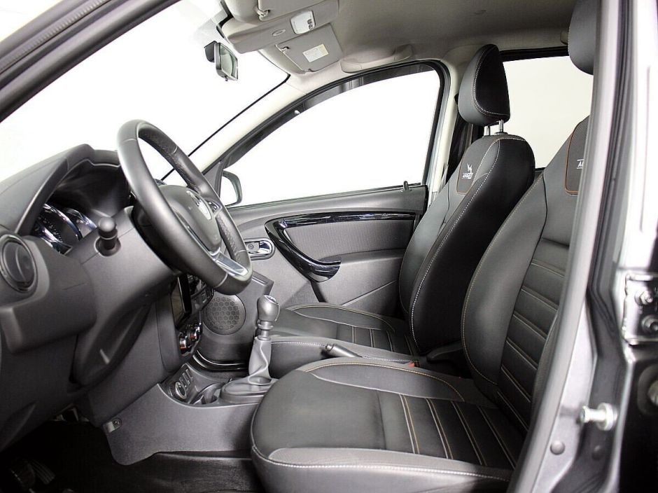 Renault Duster 2.0 МКПП, 2019, 61 000 км фото 3