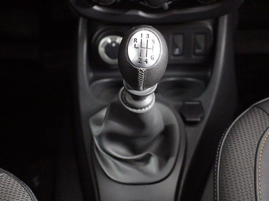 Renault Duster 2.0 МКПП, 2019, 61 000 км фото 7