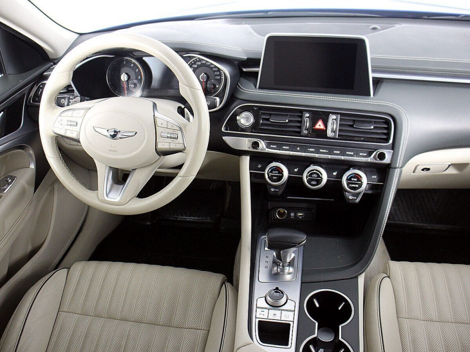 Genesis G70 2.0 АКПП, 2018, 65 000 км фото 6