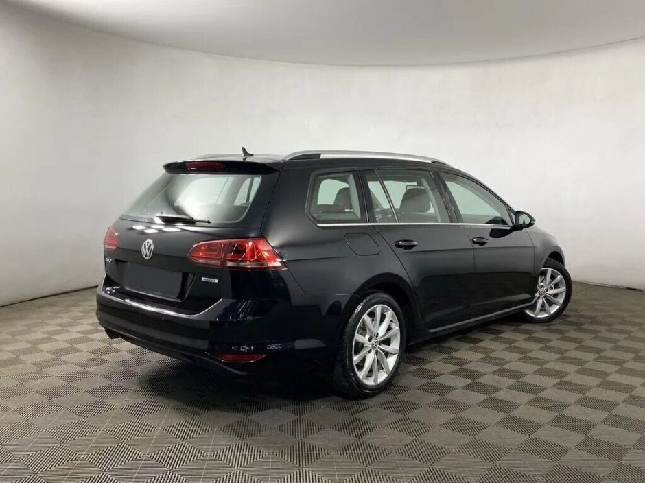 Volkswagen Golf 1.6 АКПП, 2016, 98 000 км фото 2