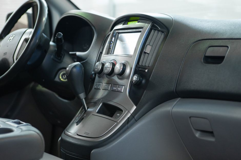 Hyundai Grand Starex 2.5 АКПП, 2010, 152 240 км фото 12