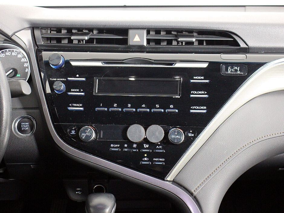 Toyota Camry 2.0 АКПП, 2019, 51 000 км фото 6