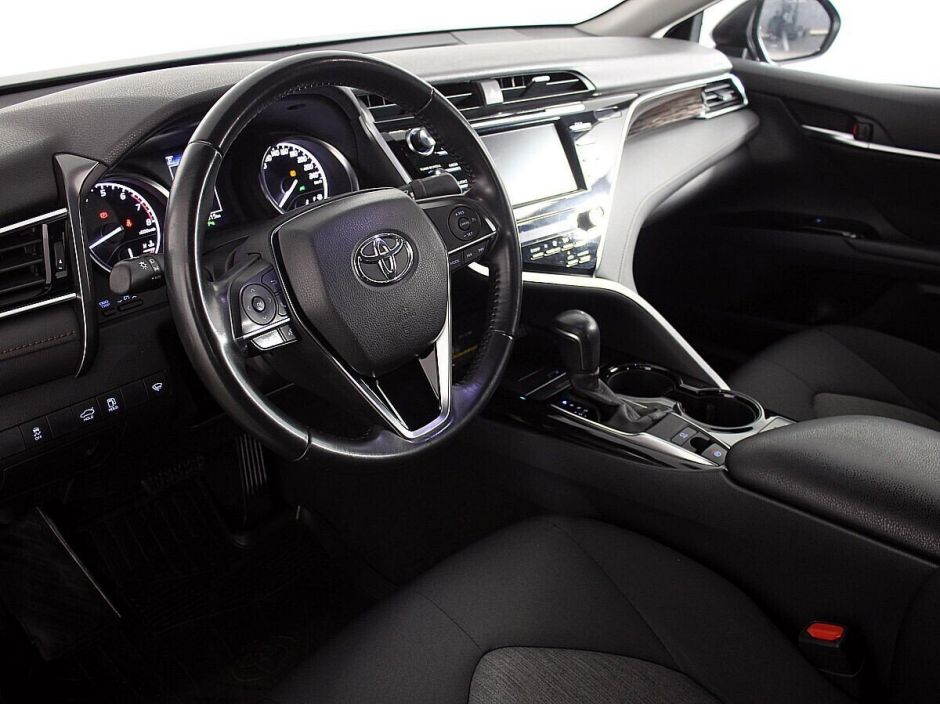 Toyota Camry 2.5 АКПП, 2019, 52 000 км фото 4
