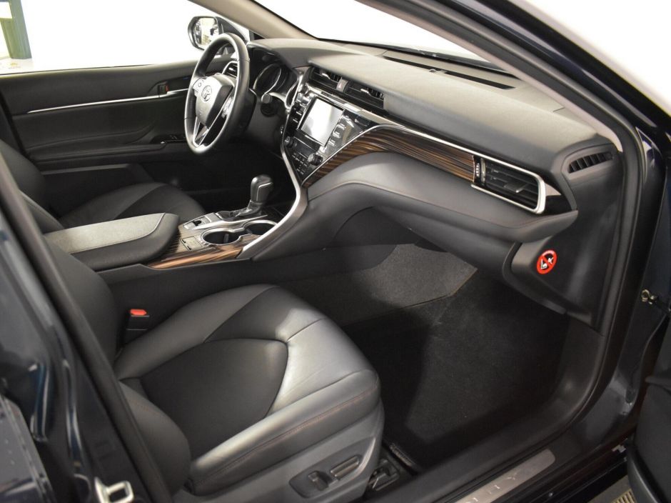 Toyota Camry 2.5 АКПП, 2019, 49 000 км фото 10