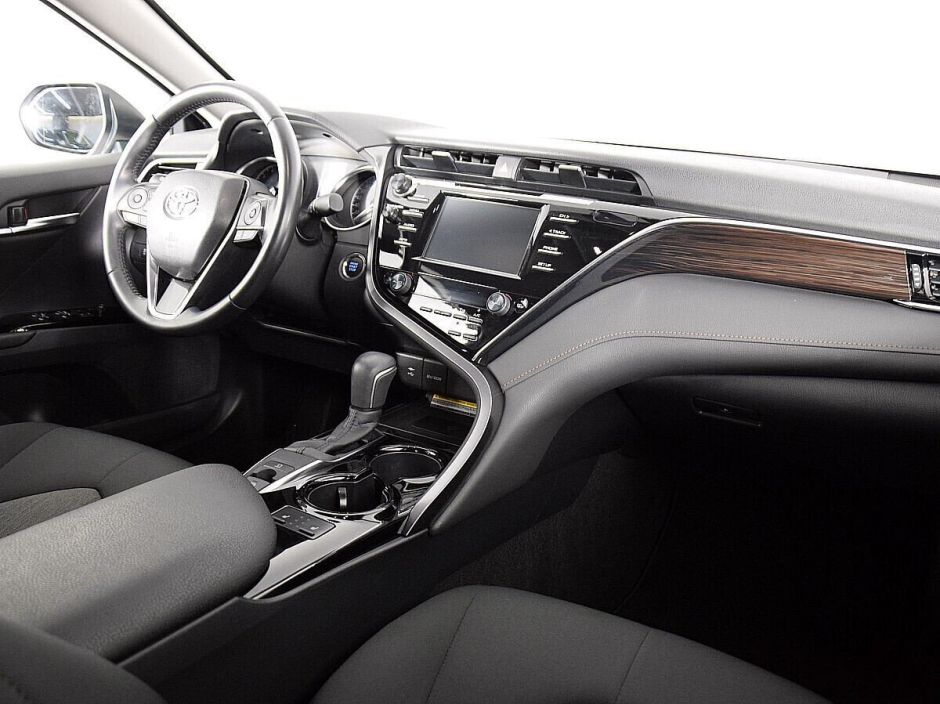 Toyota Camry 2.5 АКПП, 2020, 47 000 км фото 8