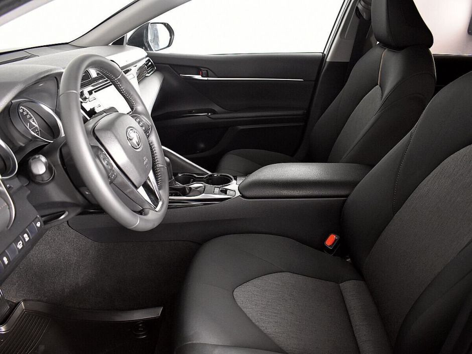 Toyota Camry 2.5 АКПП, 2020, 37 000 км фото 5