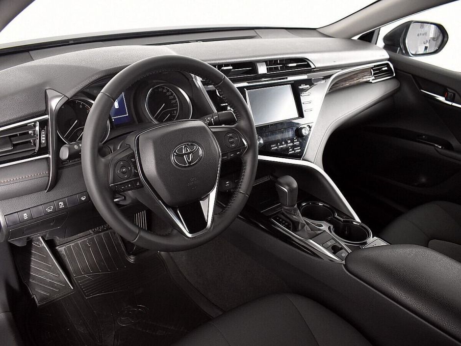 Toyota Camry 2.5 АКПП, 2020, 37 000 км фото 6