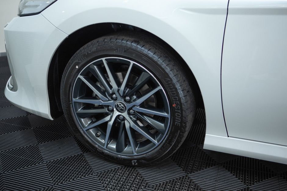 Toyota Camry 3.5 АКПП, 2023, 76 км фото 20