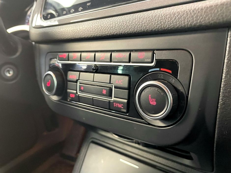 Volkswagen Tiguan 2.0 АКПП, 2013, 129 000 км фото 11