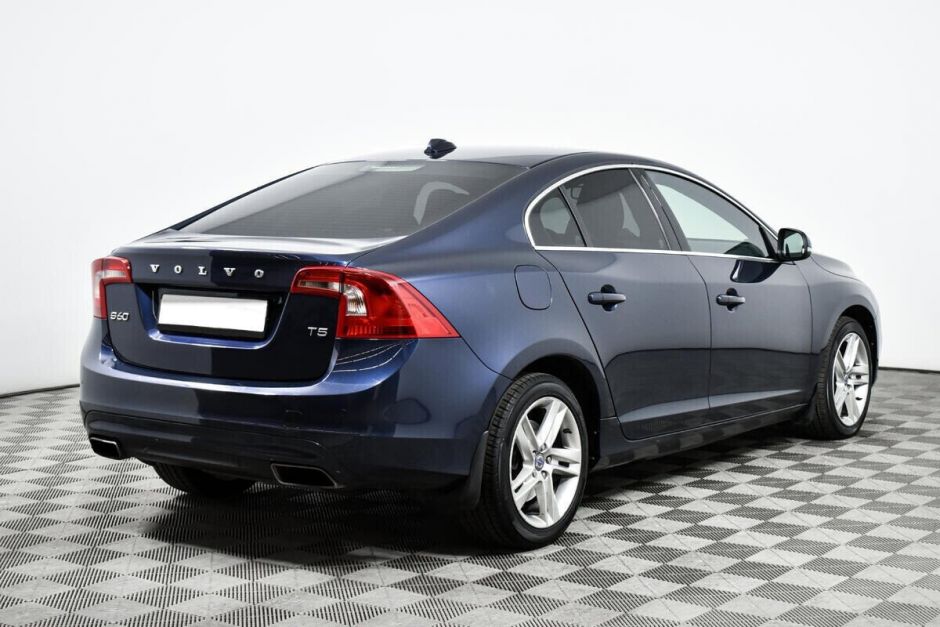 Volvo S60 2.5 АКПП, 2014, 120 000 км фото 2