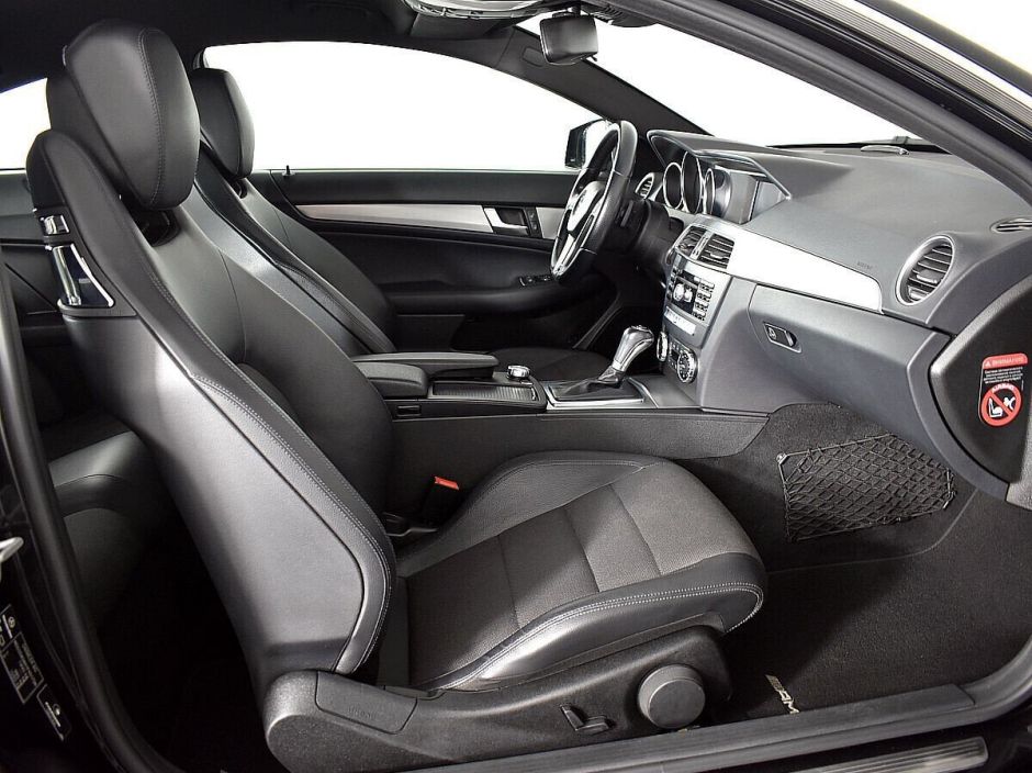 Mercedes-Benz C-Класс 1.8 АКПП, 2012, 131 000 км фото 8