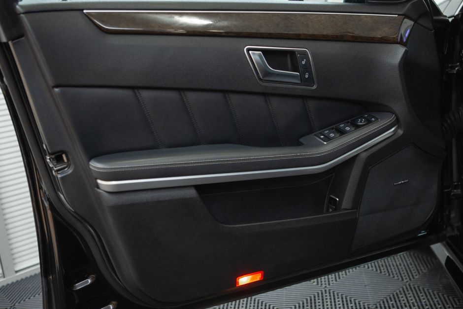 Mercedes-Benz E-Класс 1.8 АКПП, 2011, 156 000 км фото 14