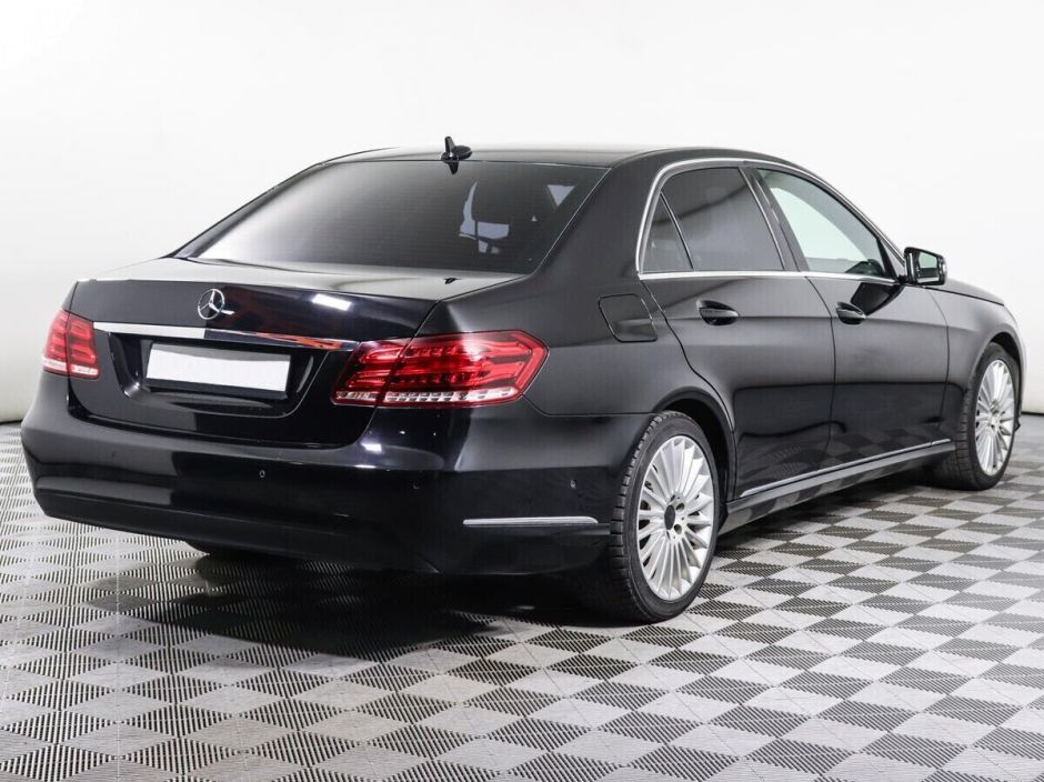 Mercedes-Benz E-Класс 3.5 АКПП, 2015, 106 000 км фото 2