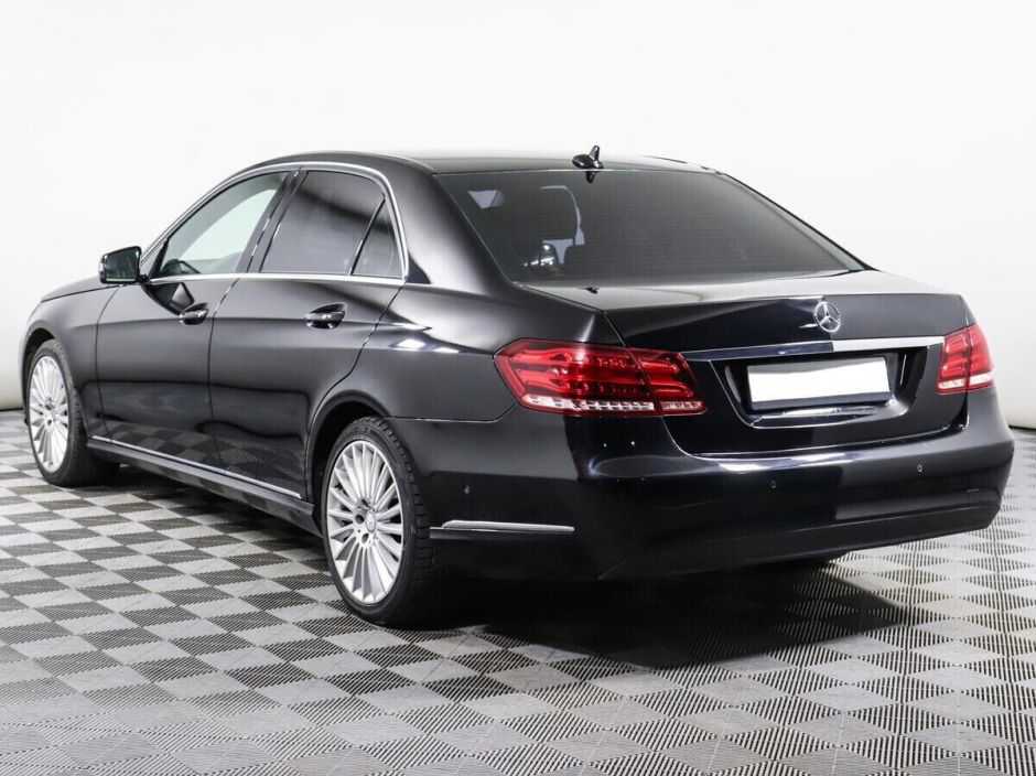 Mercedes-Benz E-Класс 3.5 АКПП, 2015, 106 000 км фото 4