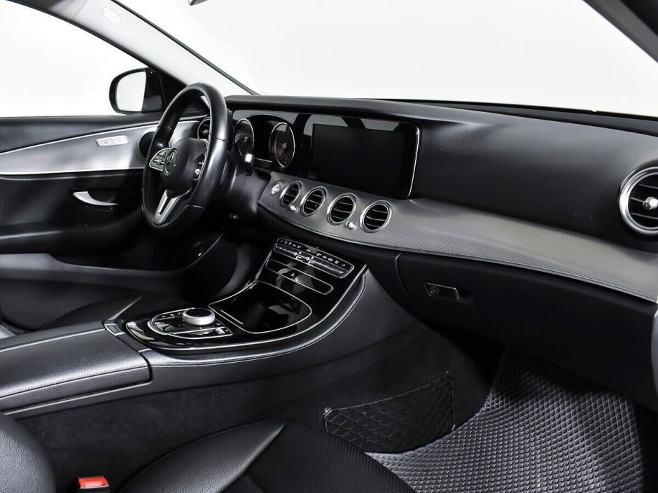 Mercedes-Benz E-Класс 2.0 АКПП, 2018, 64 000 км фото 10