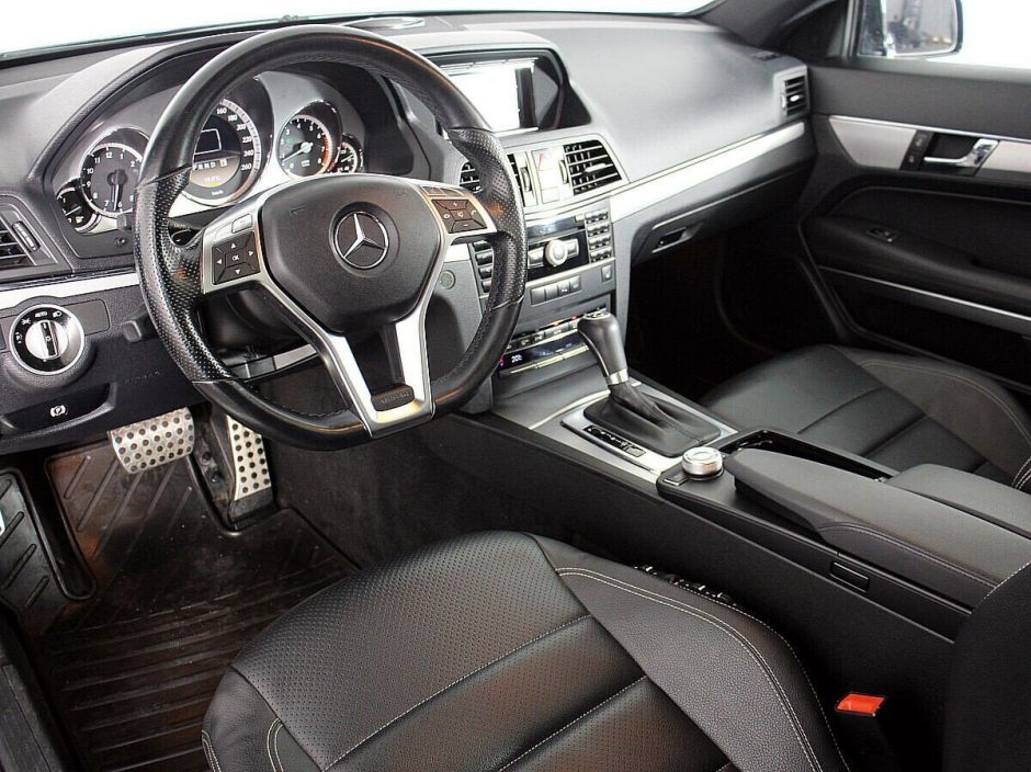 Mercedes-Benz E-Класс 1.8 АКПП, 2012, 146 000 км фото 3