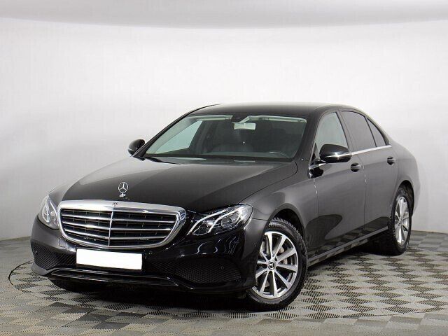 Mercedes-Benz E-Класс 2.0 АКПП, 2019, 53 000 км фото 1