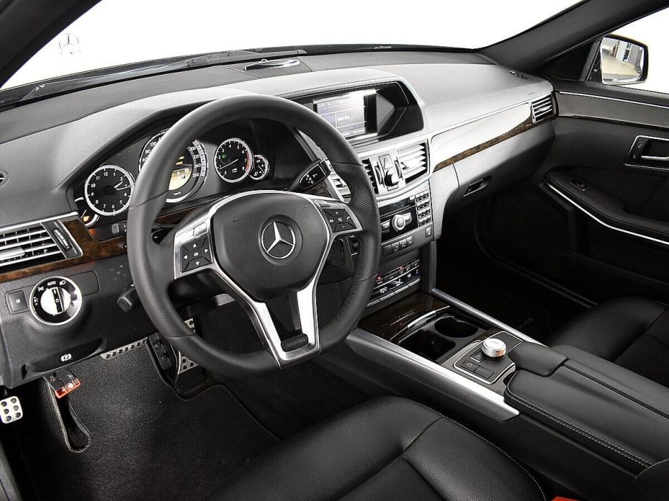 Mercedes-Benz E-Класс 1.8 АКПП, 2012, 135 000 км фото 3