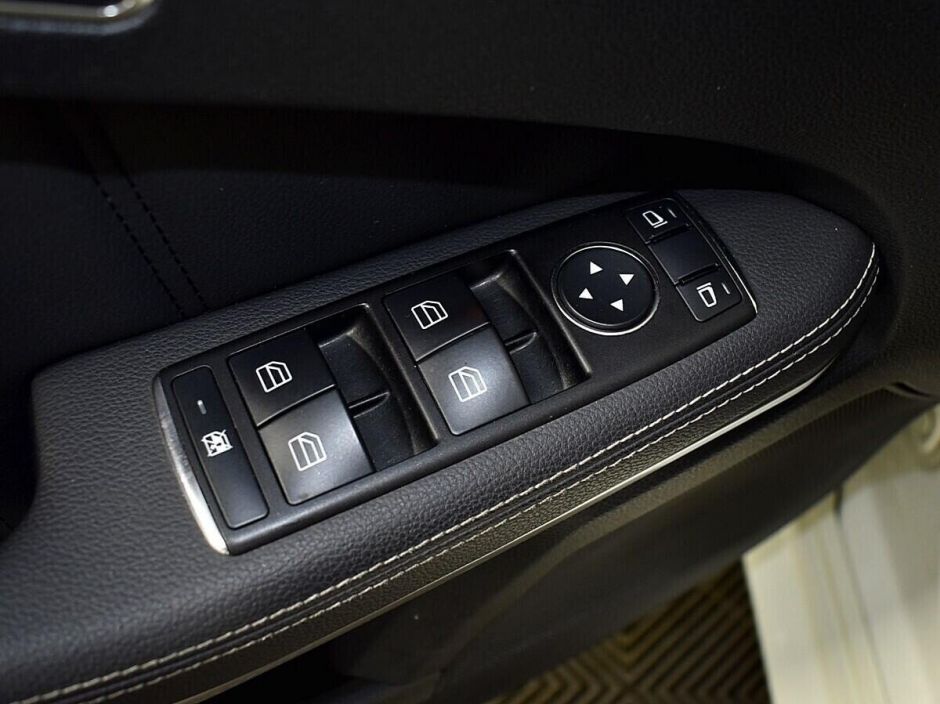 Mercedes-Benz E-Класс 1.8 АКПП, 2012, 131 000 км фото 9