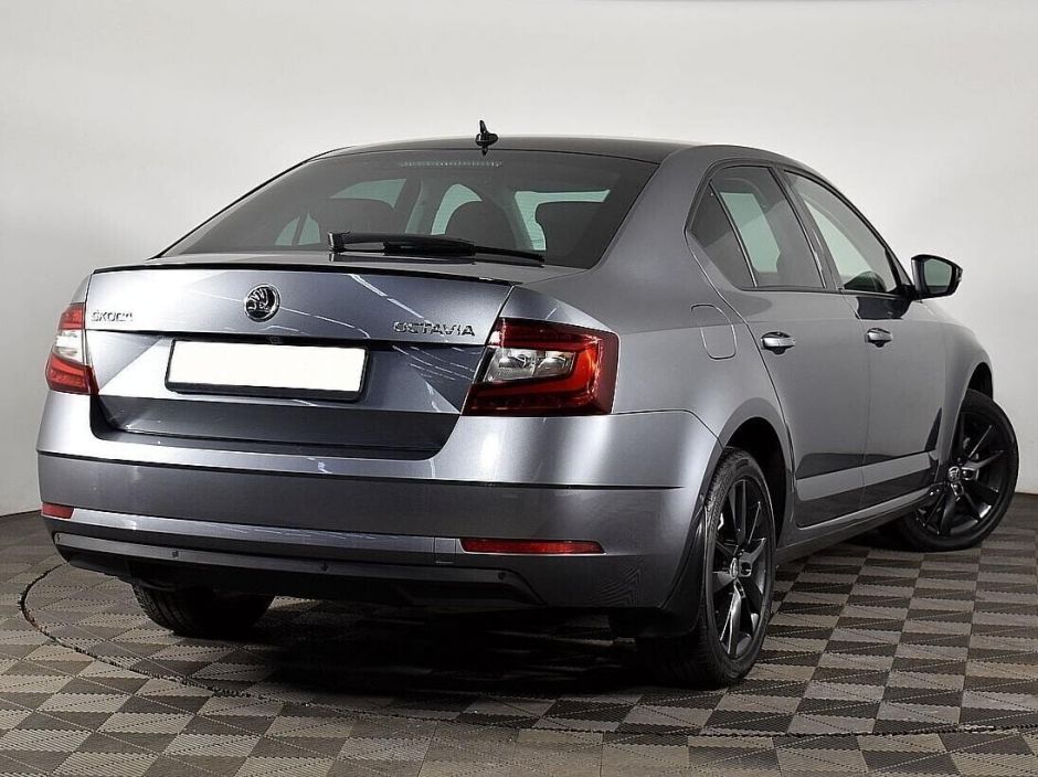 Skoda Octavia 1.5 РКПП, 2019, 50 000 км фото 2