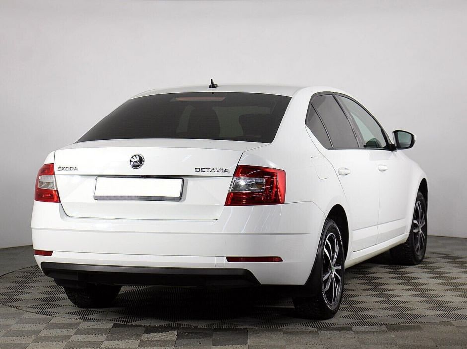 Skoda Octavia 1.6 АКПП, 2019, 47 000 км фото 2