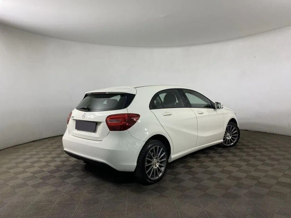 Mercedes-Benz A-Класс 1.6 РКПП, 2017, 72 000 км фото 2