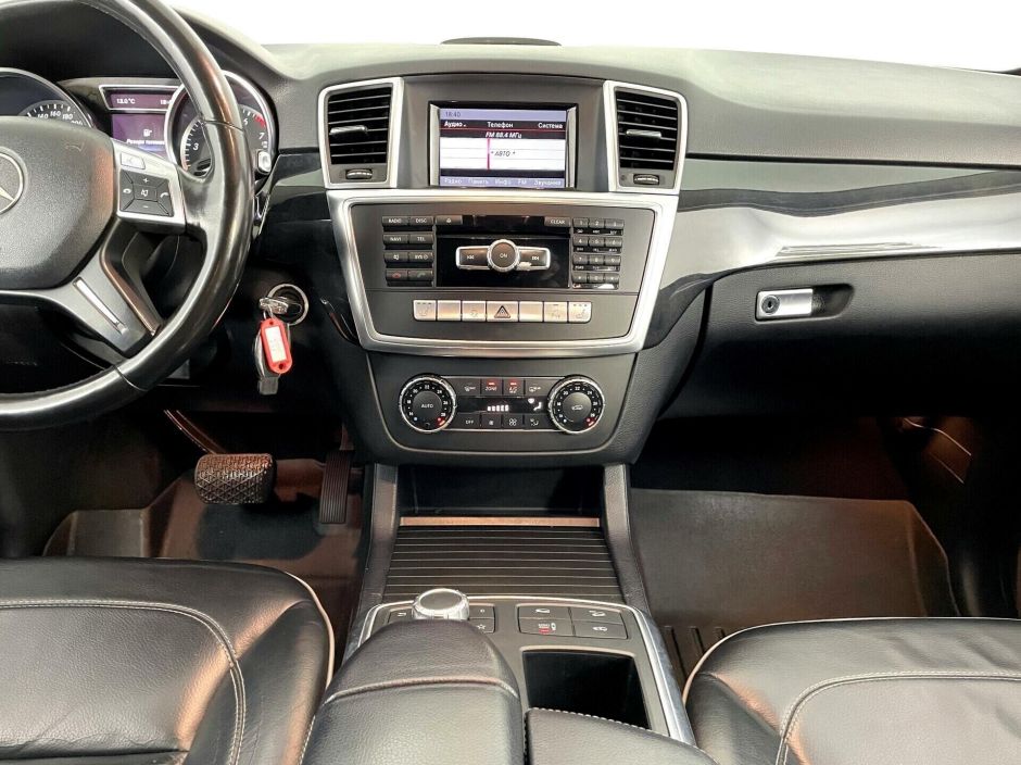 Mercedes-Benz M-Класс 3.5 АКПП, 2012, 131 000 км фото 11