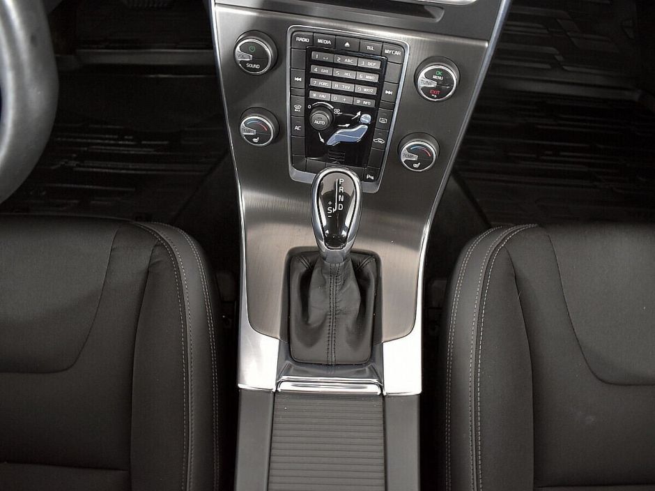 Volvo S60 2.0 АКПП, 2014, 119 000 км фото 8