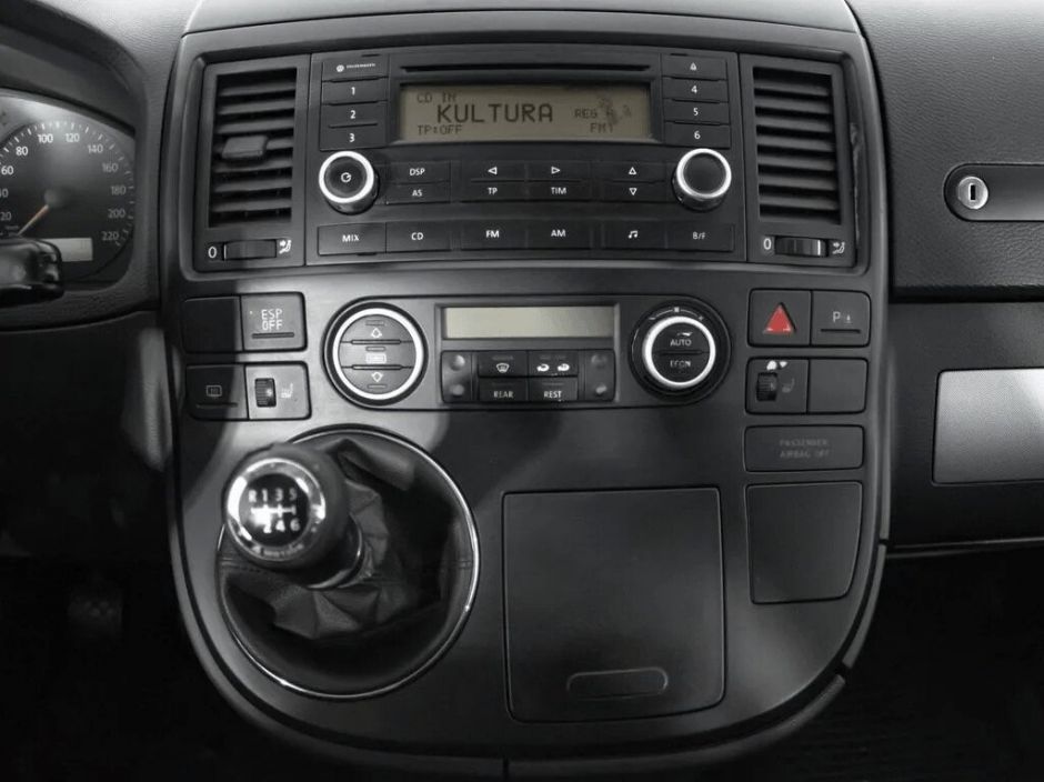 Volkswagen Multivan 2.5 МКПП, 2007, 198 000 км фото 7