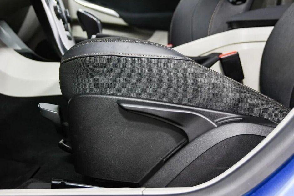 Volvo V40 1.6 РКПП, 2014, 114 000 км фото 5