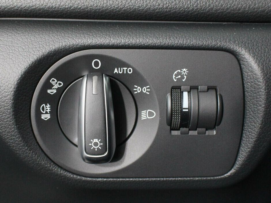 Audi Q3 2.0 РКПП, 2018, 74 000 км фото 14