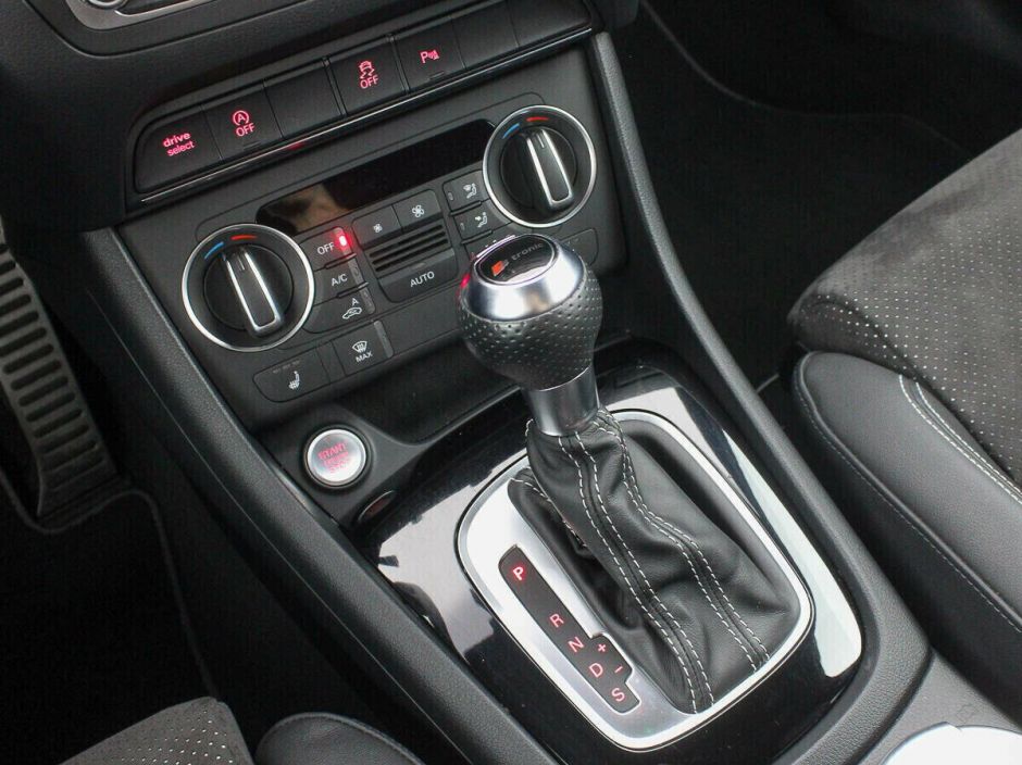 Audi Q3 2.0 РКПП, 2018, 74 000 км фото 15