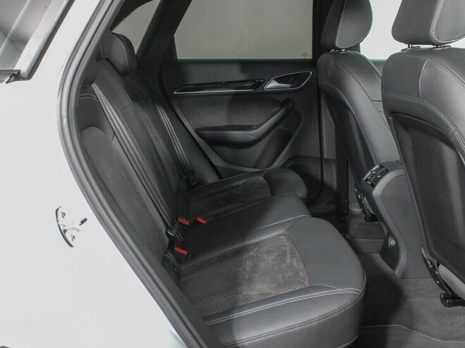 Audi Q3 2.0 РКПП, 2018, 74 000 км фото 18