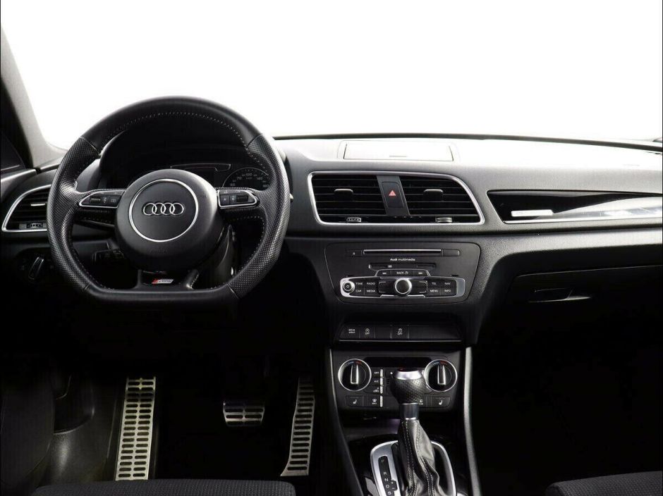 Audi Q3 2.0 РКПП, 2017, 84 000 км фото 6