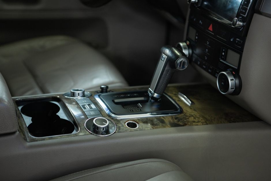 Volkswagen Touareg 3.0 АКПП, 2008, 142 098 км фото 11