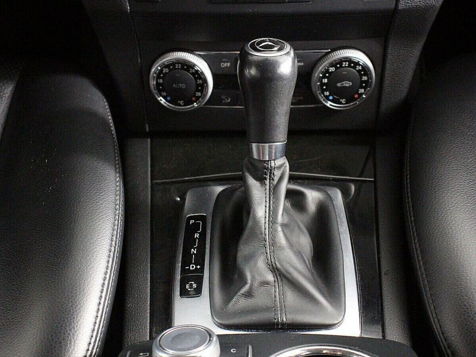 Mercedes-Benz GLK-Класс 3.0 АКПП, 2011, 143 000 км фото 12